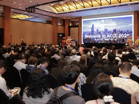 Hơn 500 nhà khoa học trong và ngoài nước trao đổi xu hướng điều trị ung thư phổi