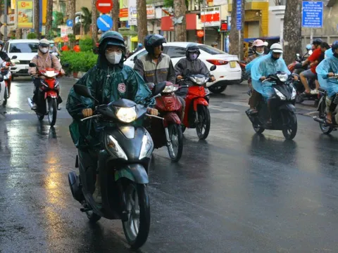 Thời tiết TP HCM hôm nay, 13-10: Có nắng, có mưa dông