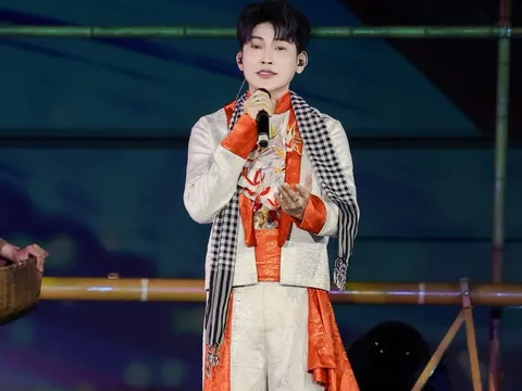 Chuyện "sĩ đến hết đời" của Tiêu Minh Phụng