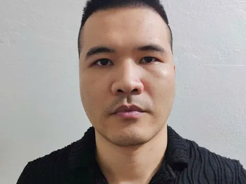 Khởi tố gã trai cho người phụ nữ vay lãi nặng đến 2.190%/năm