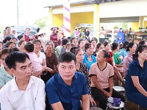 Ngày đặc biệt của người dân xã đảo ở Hà Nội