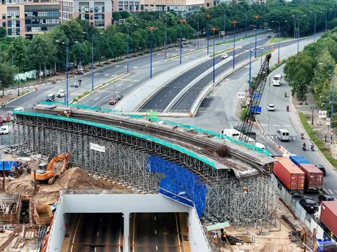 Thí điểm áp dụng AI quản lý tiến độ tại nút giao An Phú và Tân Vạn