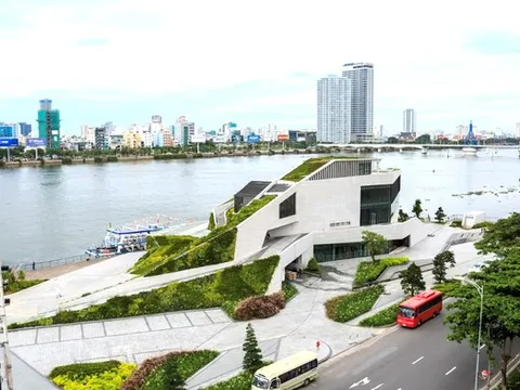 Hé lộ “ông lớn” đứng sau kế hoạch biến sông Hàn thành đại lộ du lịch mới của Đà Nẵng