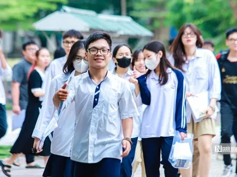 Bộ GD&ĐT nêu lý do chưa thể sắp xếp đại học trực thuộc