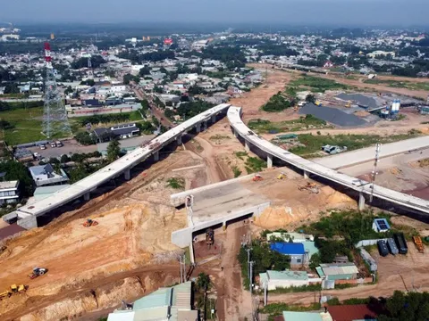 Gần 2 tháng nữa thông xe, hình hài cao tốc Biên Hòa - Vũng Tàu ra sao?