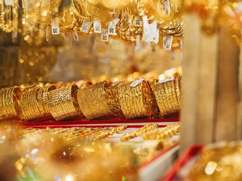 Giá vàng vọt lên 153 triệu đồng/lượng, Ngân hàng Nhà nước phát văn bản