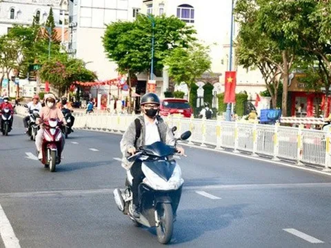 Thời tiết TP HCM hôm nay, 19-10: Có nắng nóng, mưa nhẹ