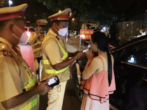 Cục CSGT: Sẽ kiểm tra nồng độ cồn tới khi hình thành thói quen "đã uống rượu bia là không lái xe"