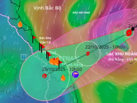 Bão số 12 Fengshen giật cấp 12, miền Trung mưa rất to từ trưa 22-10