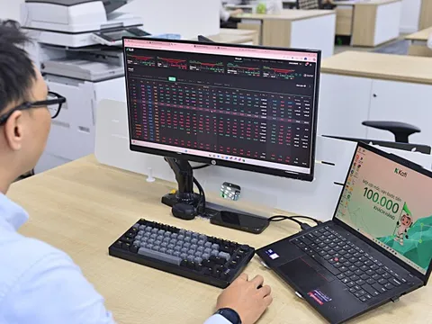 Lý do chứng khoán giảm kỷ lục