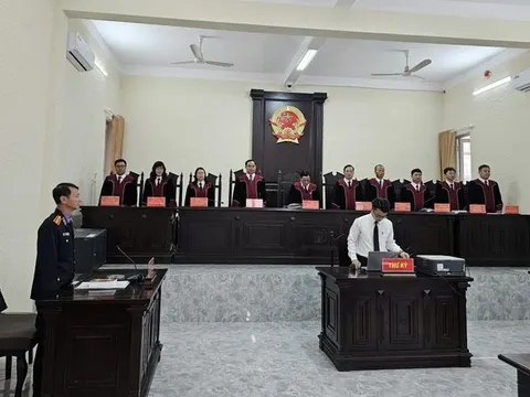 Bị cáo chết trước khi xét xử sơ thẩm 3 ngày, tòa vẫn tuyên phạt 12 tháng tù