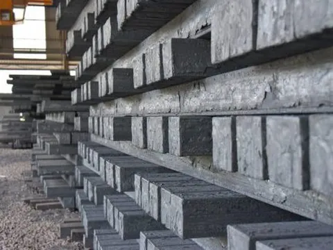 Gang thép Cao Bằng báo lỗ quý thứ 6 liên tiếp