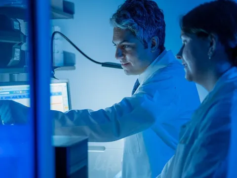 Bất ngờ: Vắc xin COVID-19 mở ra hy vọng mới trong điều trị một số loại ung thư