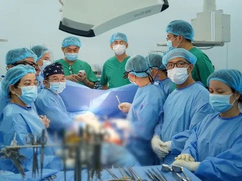 Lần đầu tiên, Bệnh viện Thống Nhất ghép tim thành công từ người cho chết não