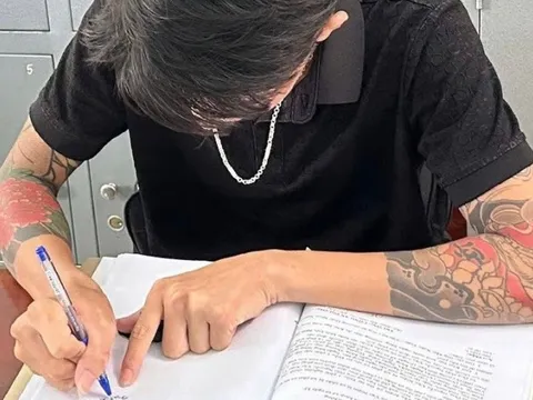 Đốt pháo trong tiệc thôi nôi, thanh niên Gia Lai bị phạt hơn 6 triệu đồng