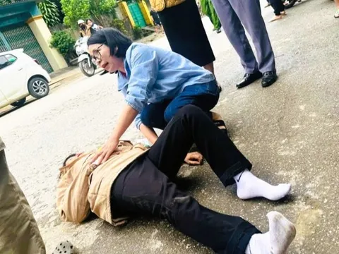 Nữ bác sĩ là giám đốc bệnh viện ở Thanh Hóa cứu người bị tai nạn giữa đường