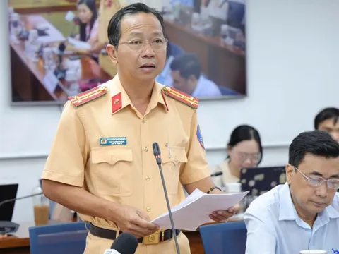 CSGT TP HCM sẽ tăng cường "phạt nguội" xe máy leo vỉa hè