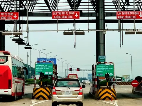 Tích hợp toàn bộ dịch vụ thu phí không dừng trên ví điện tử