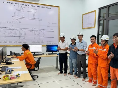 Đóng điện dự án Trạm biến áp 220kV Vũng Áng và đấu nối