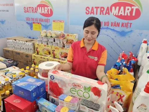 Doanh nghiệp sản xuất, bán lẻ tung chiến lược giữ khách mùa Tết 2026