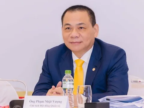 Ông Phạm Nhật Vượng có tài sản 20 tỉ USD, lớn hơn vốn hóa VietinBank và Techcombank gộp lại