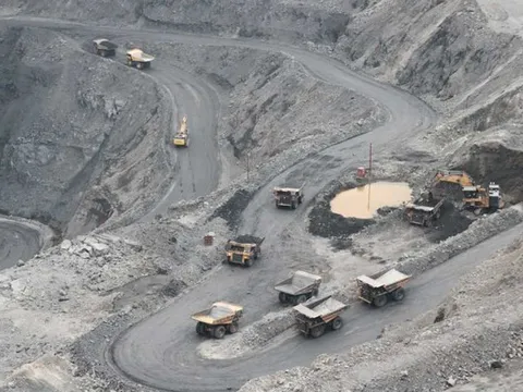 Lợi nhuận Than Đèo Nai - Cọc Sáu giảm sâu trong quý III/2025