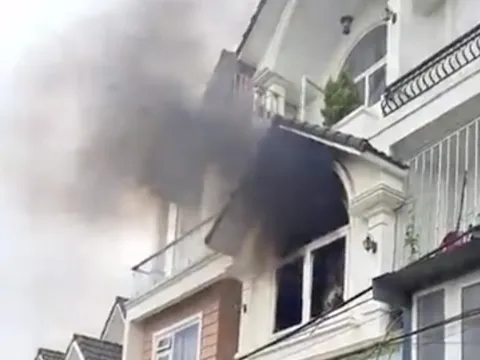 Kịp thời dập tắt 2 đám cháy tại Lâm Đồng, 6 người thoát nạn