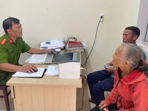 Cụ ông nhanh trí thoát bẫy lừa đảo của đối tượng lạ