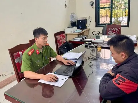 Chơi bida ăn tiền, 3 người đàn ông bị bắt