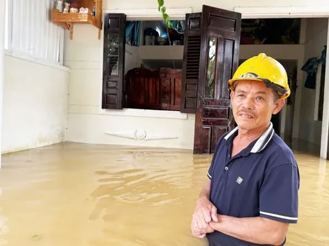 Đêm kinh hoàng ở 'rốn lũ' và 4 ngày 3 lần nước lên, xuống