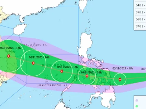 Bão Kalmaegi ngày càng mạnh thêm, khi vào Biển Đông có thể giật tới cấp 16-17