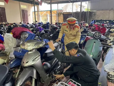 Phát hiện hơn 19.400 trường hợp học sinh vi phạm trong 1 ngày khi đi xe máy đến trường