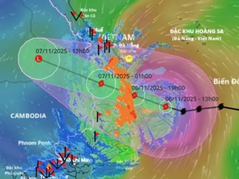 Bão số 13 Kalmaegi có thể giật cấp 15-16 khi đổ bộ, ba tỉnh trong vùng nguy hiểm nhất