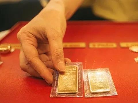 Vàng bạc trong nước hạ nhiệt nhưng giá thế giới lại vừa bật lên, chuyên gia dự báo gì?