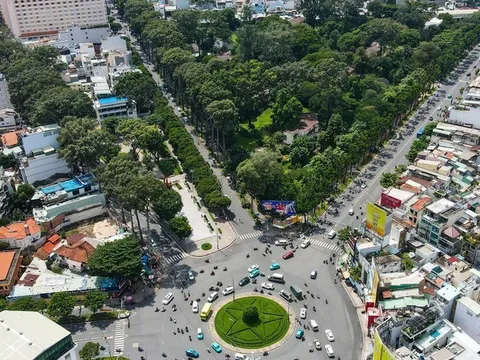 Đài tưởng niệm nạn nhân COVID-19: Bản giao hưởng bi tráng