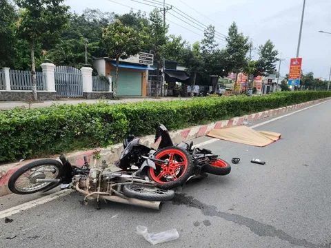 Đón con đi học về, cha gặp tai nạn tử vong, hai con cũng bị thương