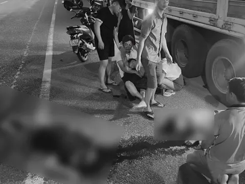 Hai người thương vong sau cú tông đuôi xe tải đang đỗ trên đường