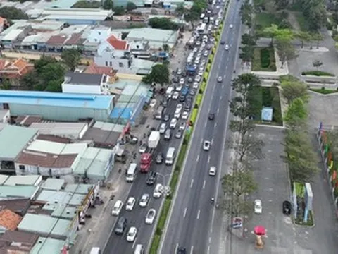 TPHCM điều chỉnh phân làn giao thông Quốc lộ 51 từ 17/11, tài xế cần lưu ý gì?