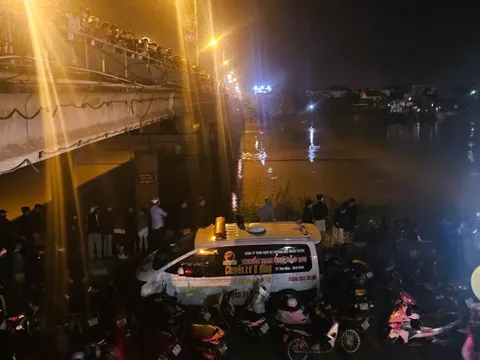 Tìm thấy chú rể nhảy cầu trước ngày đón dâu