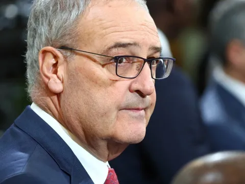 Được giảm thuế từ 39% còn 15%, Thụy Sĩ sẽ đưa sản xuất dược phẩm, luyện vàng sang Mỹ