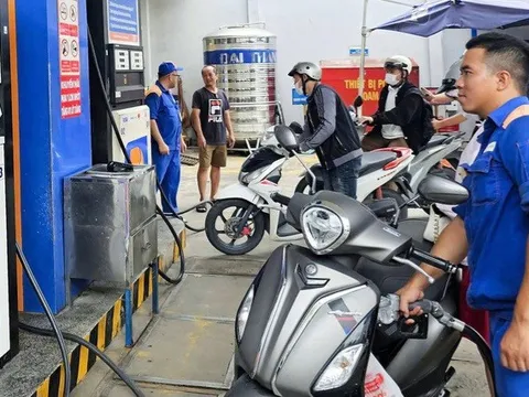 Xăng sinh học E10 sẽ được dùng toàn quốc từ tháng 6 năm sau