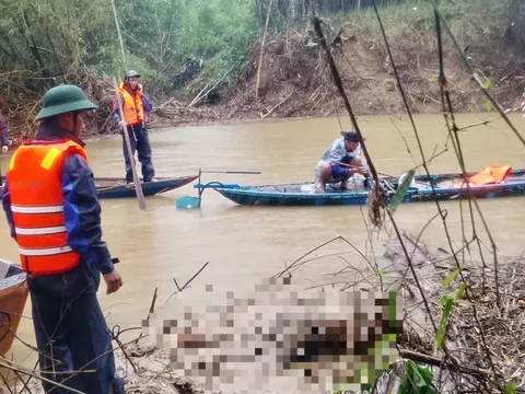 Tìm thấy thi thể người đàn ông bị lũ cuốn trôi