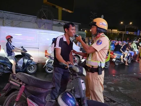 Đánh cược mạng con vì sợ... nộp phạt!