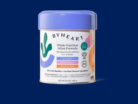 WHO cảnh báo về loại sữa của Mỹ gây ngộ độc botulinum cho trẻ có bán tại Việt Nam