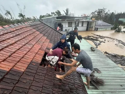 Thủ tướng: Ứng phó lũ đặc biệt lớn ở Khánh Hòa, Đắk Lắk và Gia Lai, đảm bảo tính mạng cho nhân dân