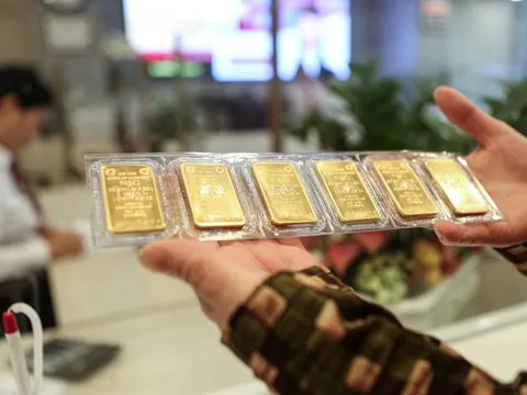 Giá vàng thế giới bất ngờ bật tăng