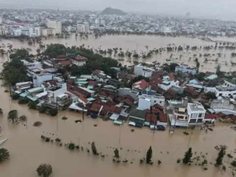 Toàn cảnh nước lũ bủa vây nhiều nơi ở Gia Lai, Đắk Lắk