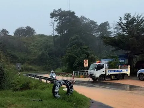 Đèo Ngoạn Mục đã được lưu thông trở lại, tài xế khi đi qua cần lưu ý gì?