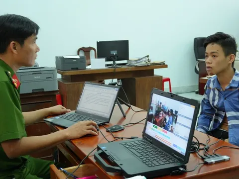 Đồng Tháp: Chạy xe máy chở 3 khi say rượu, 2 người chết thảm