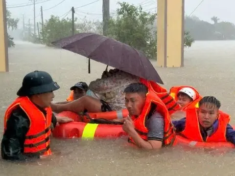 Hỗ trợ khẩn cấp 1.100 tỉ đồng cho Khánh Hòa, Lâm Đồng, Gia Lai và Đắk Lắk